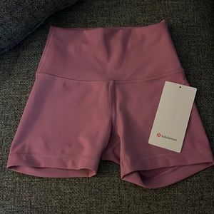 Lululemon Wunder Train HR Short